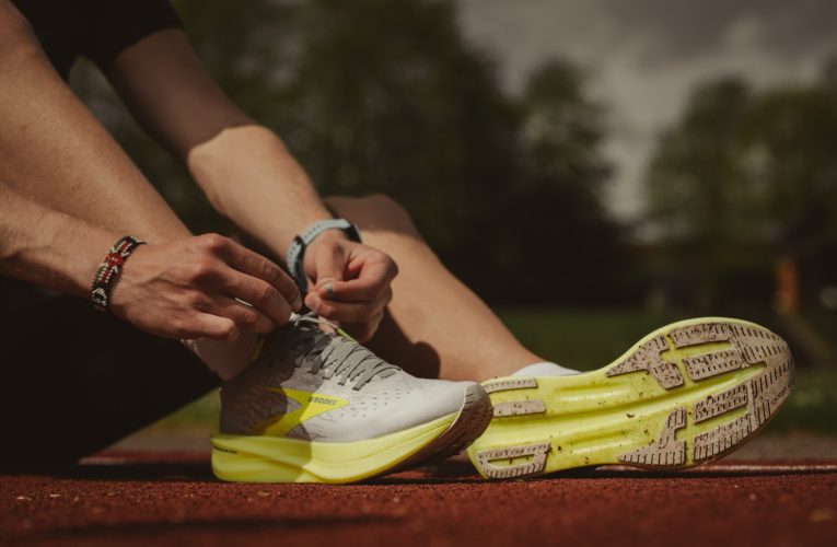 Sublet: Reduce Pain from Muscle Strain or Injury Faster with Curewave Laser